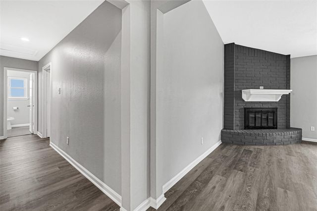 7410 Woodoak Drive, Houston, TX 77040