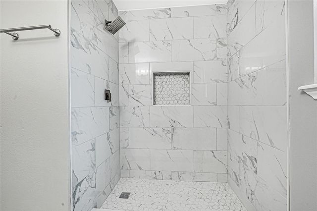 7410 Woodoak Drive, Houston, TX 77040