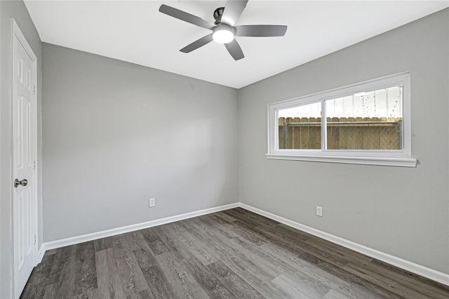 7410 Woodoak Drive, Houston, TX 77040