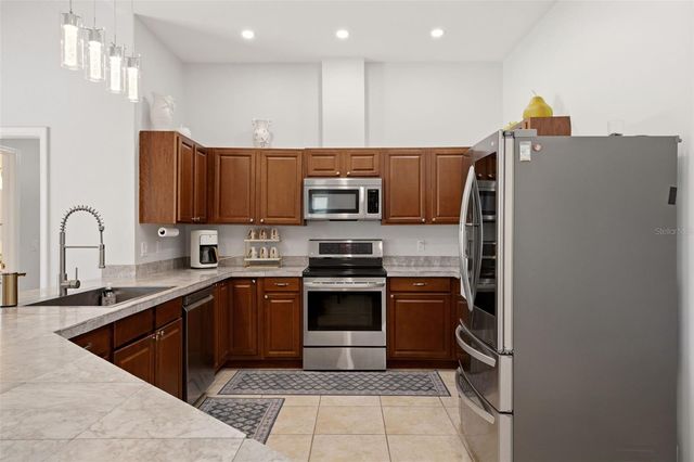 256 MARK TWAIN LANE, Rotonda West, FL 33947