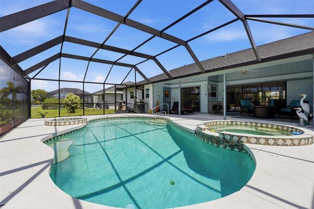 256 MARK TWAIN LANE, Rotonda West, FL 33947