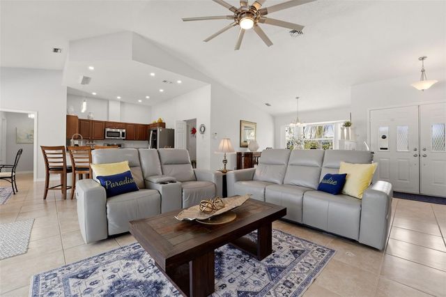 256 MARK TWAIN LANE, Rotonda West, FL 33947