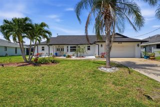 256 MARK TWAIN LANE, Rotonda West, FL 33947