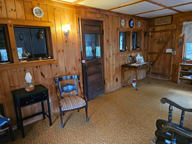 14 Halls Road, Albany, NH 03818