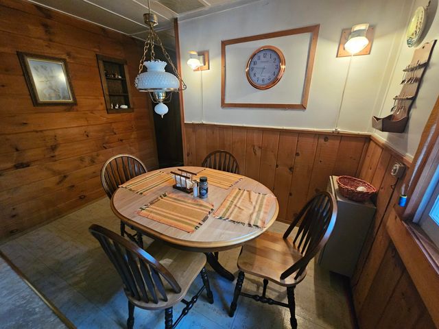 14 Halls Road, Albany, NH 03818