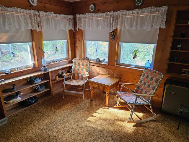 14 Halls Road, Albany, NH 03818