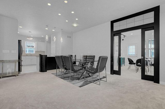 3755 Renwick Lane, 39, Columbus, OH 43230