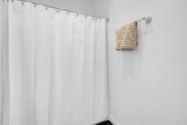 3755 Renwick Lane, 39, Columbus, OH 43230