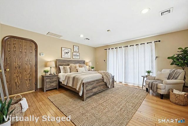 110 Butlertown Road, Waterford, CT 06385