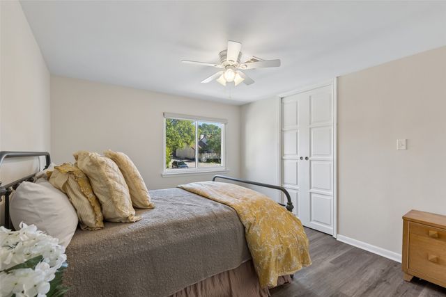 9605 Robin Song, Dallas, TX 75243