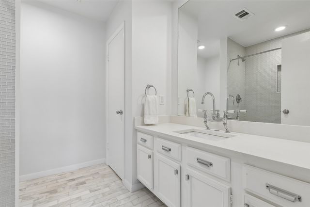 9605 Robin Song, Dallas, TX 75243