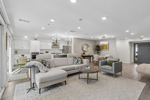 9605 Robin Song, Dallas, TX 75243