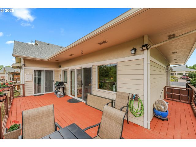 371 Nw RACHEL LYNN Way, Roseburg, OR 97471