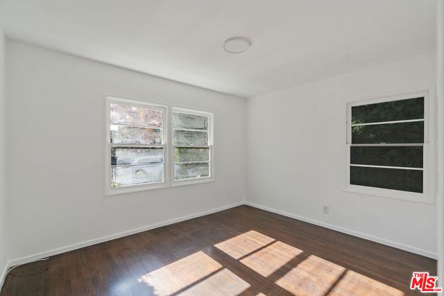 3031 S Bentley Avenue, Los Angeles, CA 90034