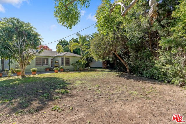 3031 S Bentley Avenue, Los Angeles, CA 90034