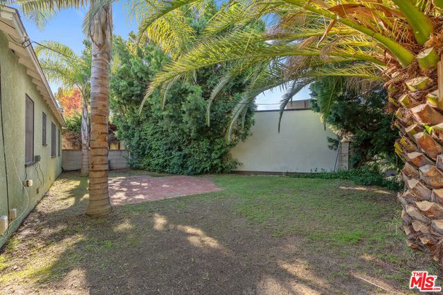 3031 S Bentley Avenue, Los Angeles, CA 90034