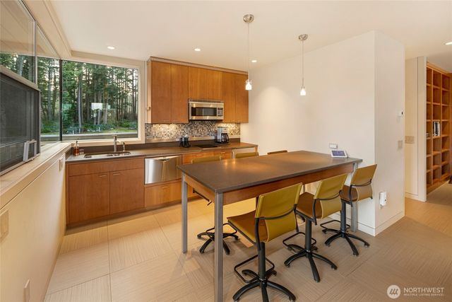 2623 Pear Point Road, Friday Harbor, WA 98250