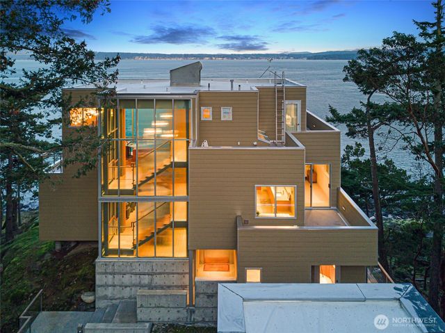 2623 Pear Point Road, Friday Harbor, WA 98250