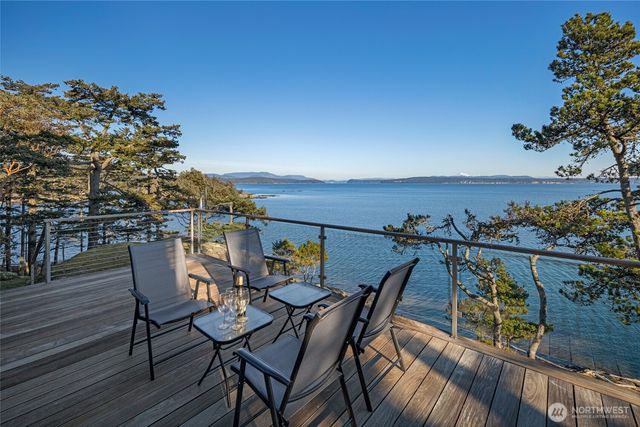 2623 Pear Point Road, Friday Harbor, WA 98250