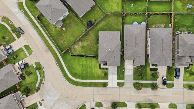 2130 Shellbark Way, La Marque, TX 77568
