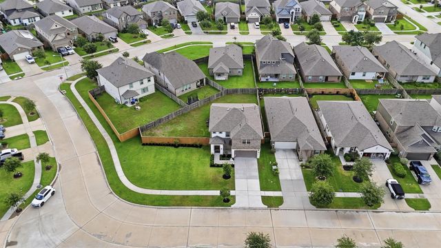 2130 Shellbark Way, La Marque, TX 77568