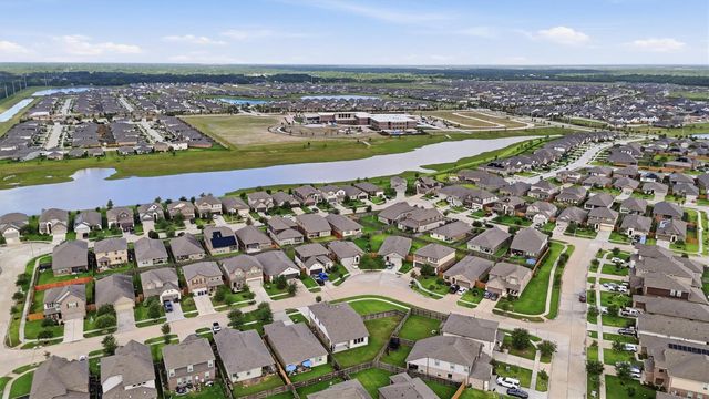 2130 Shellbark Way, La Marque, TX 77568