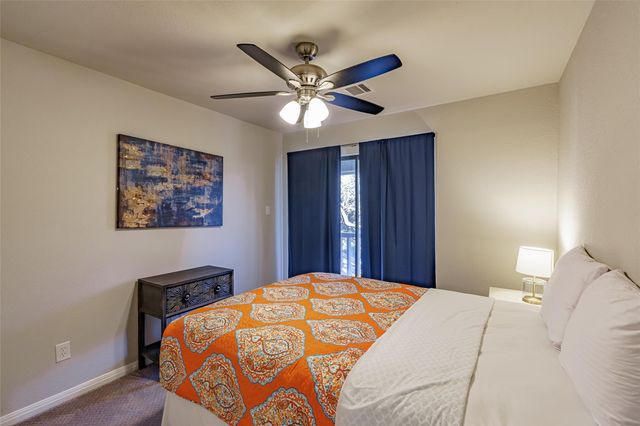 20811 Hamilton Pool RD, Dripping Springs, TX 78620