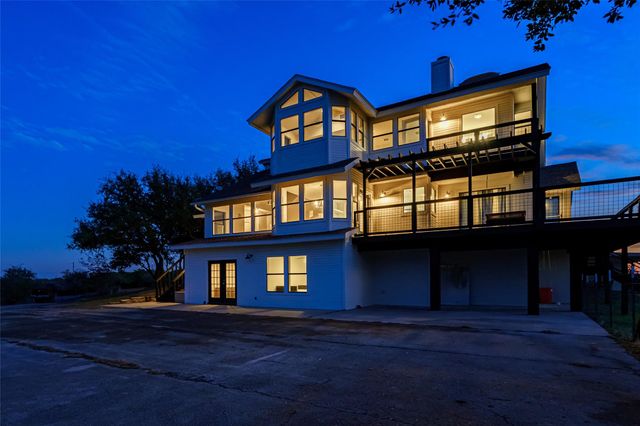 20811 Hamilton Pool RD, Dripping Springs, TX 78620