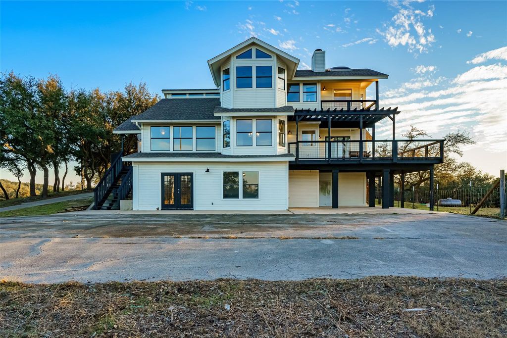 20811 Hamilton Pool RD, Dripping Springs, TX 78620