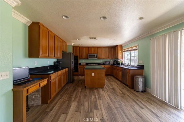 15602 Vista Del Mar Street, Moreno Valley, CA 92555