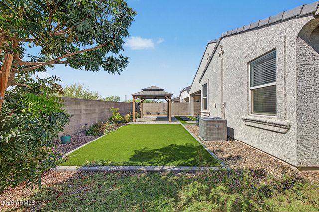 18363 W WHISPERING WIND Drive, Surprise, AZ 85387