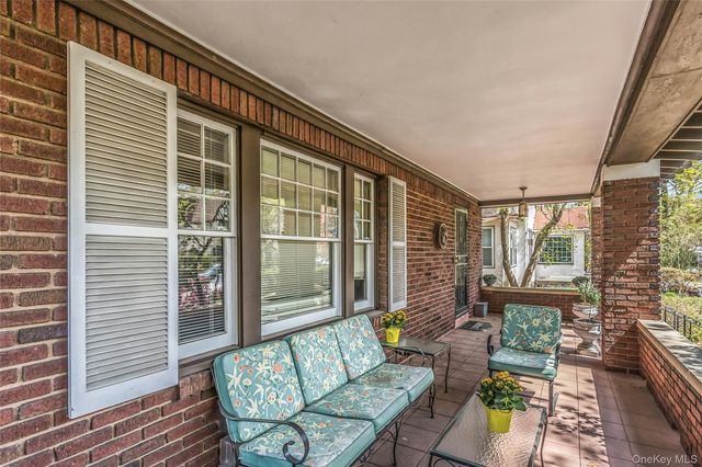 116 82nd Road, Kew Gardens, NY 11415