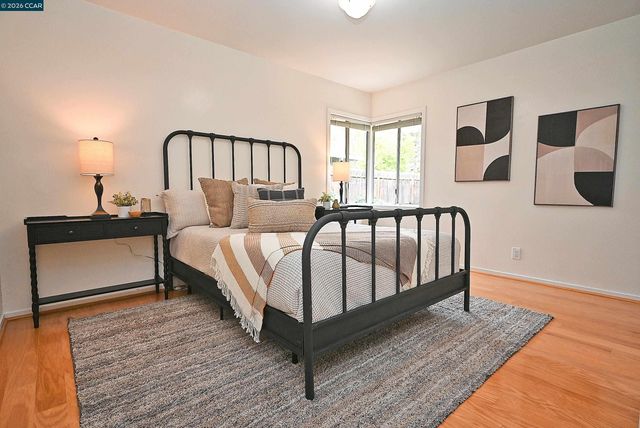 312 Gloria Dr, Pleasant Hill, CA 94523