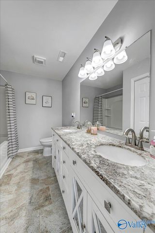 1027 Walker Lane, New Market, AL 35761