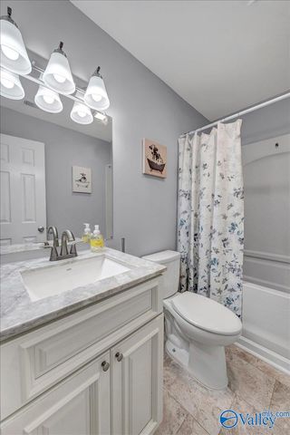 1027 Walker Lane, New Market, AL 35761