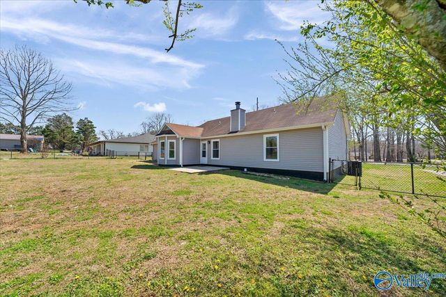 1027 Walker Lane, New Market, AL 35761