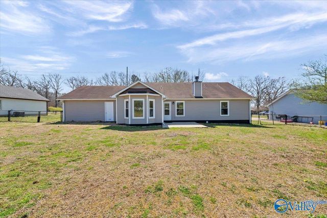 1027 Walker Lane, New Market, AL 35761