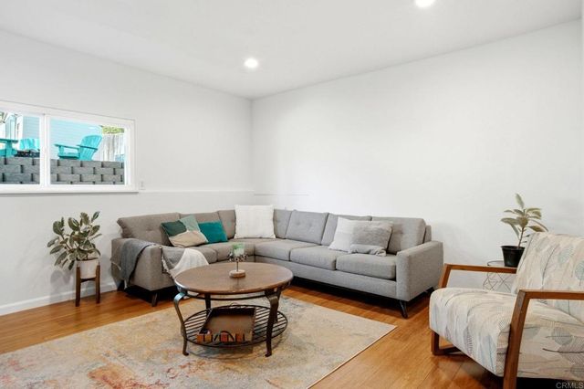 5134 Randlett Drive, La Mesa, CA 91942