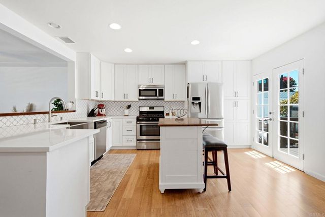 5134 Randlett Drive, La Mesa, CA 91942