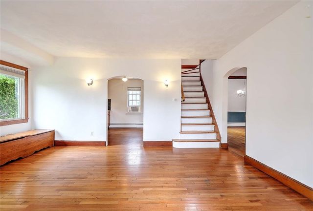 140 Lexington Avenue, North Providence, RI 02904