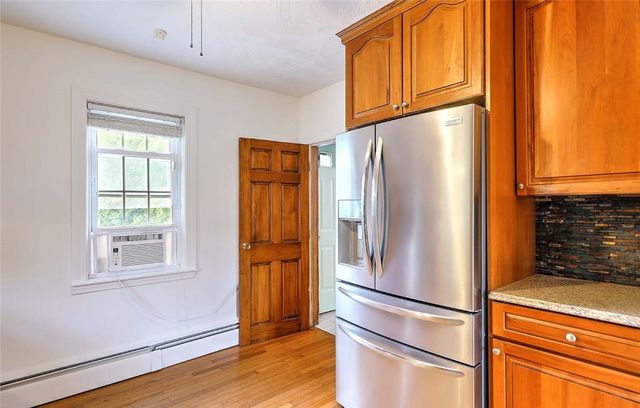 140 Lexington Avenue, North Providence, RI 02904