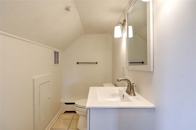 140 Lexington Avenue, North Providence, RI 02904