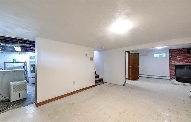 140 Lexington Avenue, North Providence, RI 02904