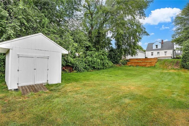 140 Lexington Avenue, North Providence, RI 02904
