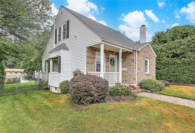 140 Lexington Avenue, North Providence, RI 02904