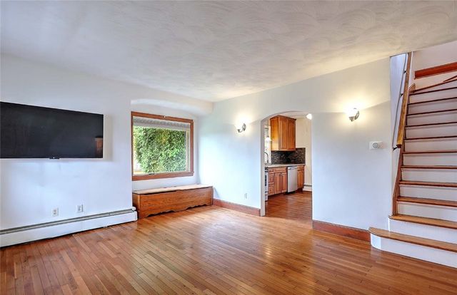 140 Lexington Avenue, North Providence, RI 02904