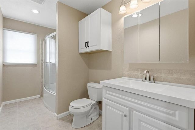 2060 Quailridge Drive, Lake Charles, LA 70611