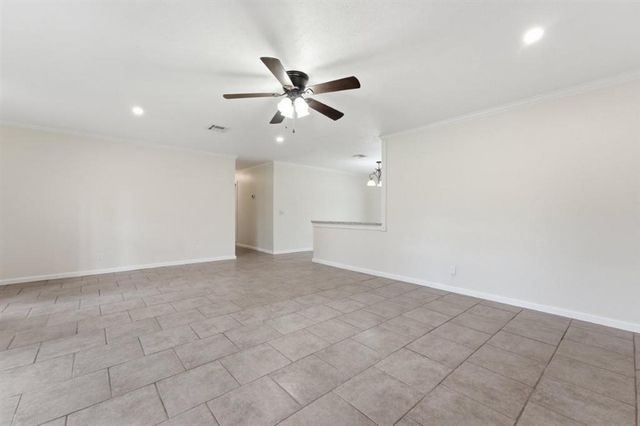 2060 Quailridge Drive, Lake Charles, LA 70611