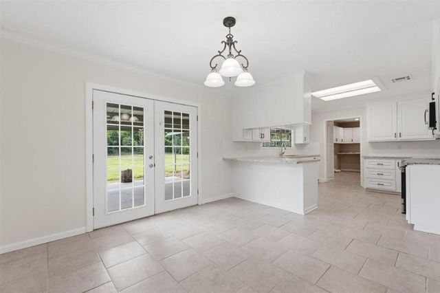 2060 Quailridge Drive, Lake Charles, LA 70611