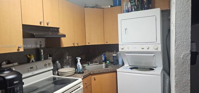 3615 Thomas Avenue 13, Miami, FL 33133